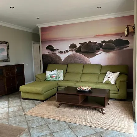 Casa Daniella Vivienda A *